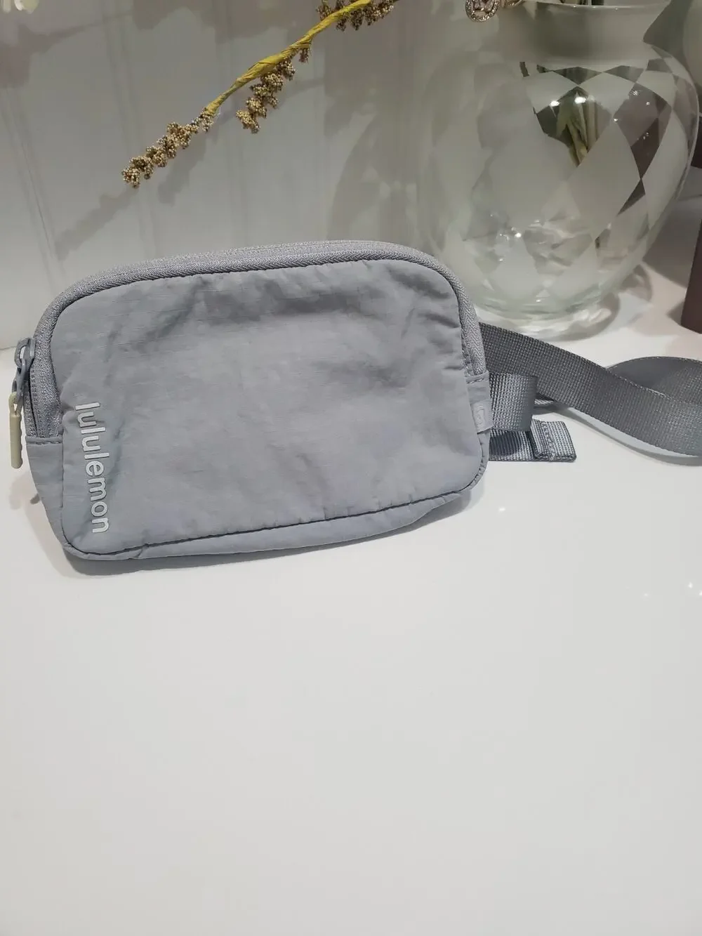 Lululemon Everywhere Mini Belt Bag